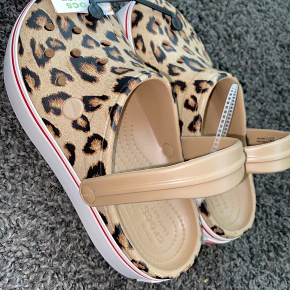 platform cheetah crocs